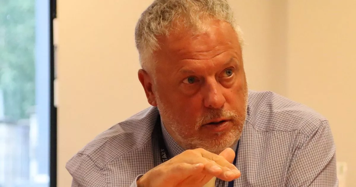 Council's chief executive earns 6.4 times the salary of the lowest paid staff