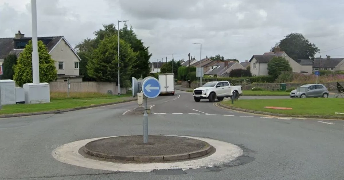 'Significant disruption' as 10 weeks of roadworks to start next to Ysbyty Gwynedd hospital today