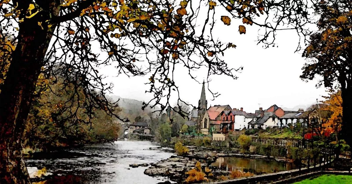 North Wales town home to one of the seven wonders is named top UK summer destination to visit
