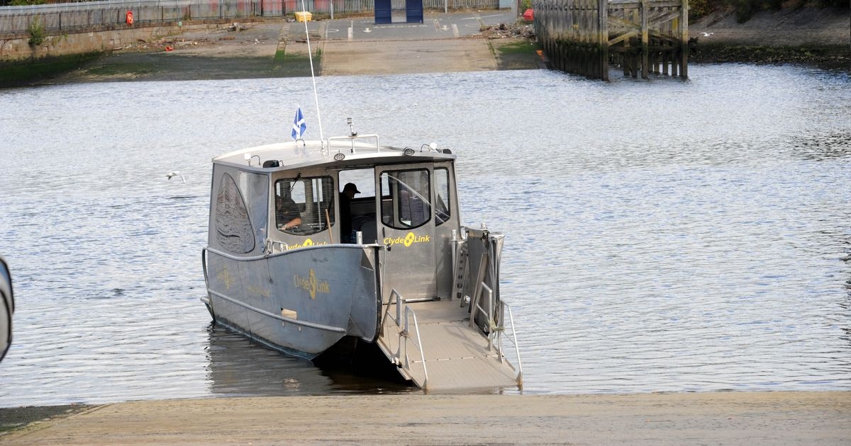 Famous River Clyde ferry service stops sailing 'with immediate effect'