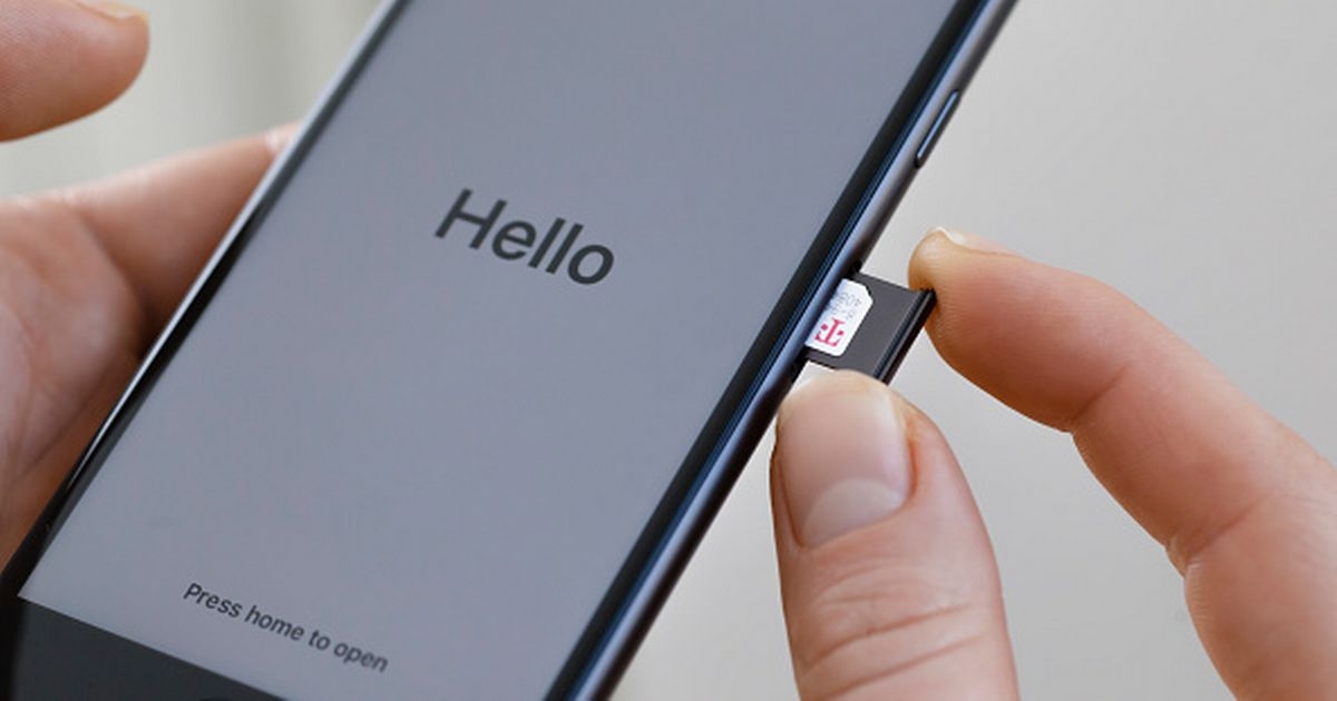 Sky Mobile's unlimited data deal cuts £108 off price and is cheaper than O2 and Vodafone