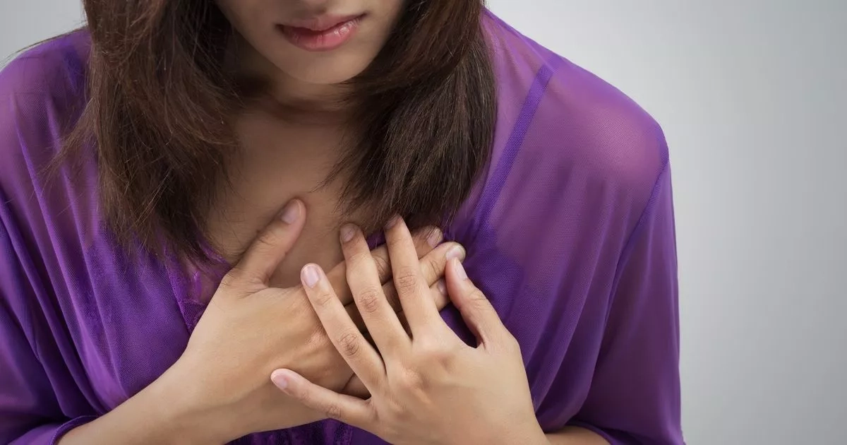 'I'm a cardiologist and everyone needs to be aware of this one symptom'