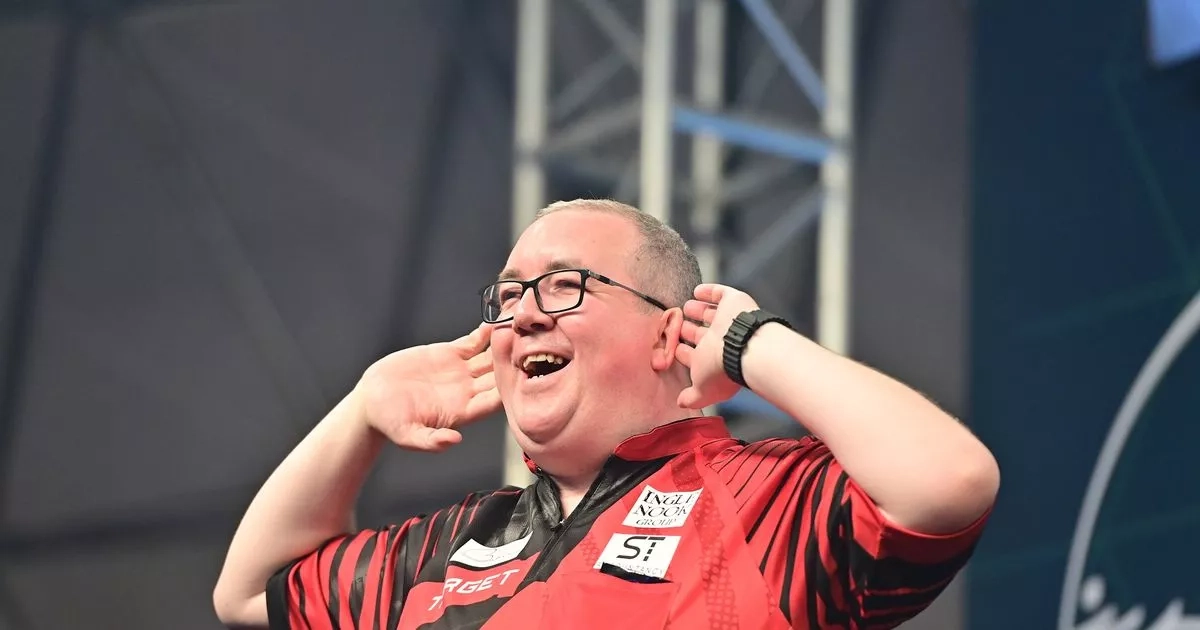 Emotional Stephen Bunting on what made him well up in daunting Premier League return