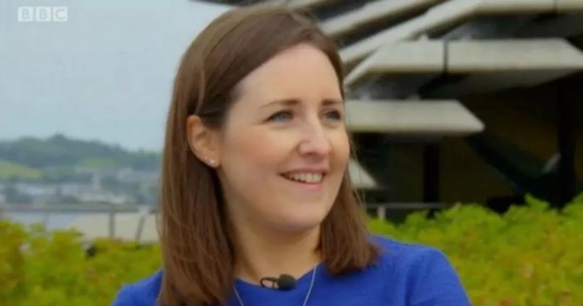Scots TV star with brain tumour takes on squat challenge to fund research