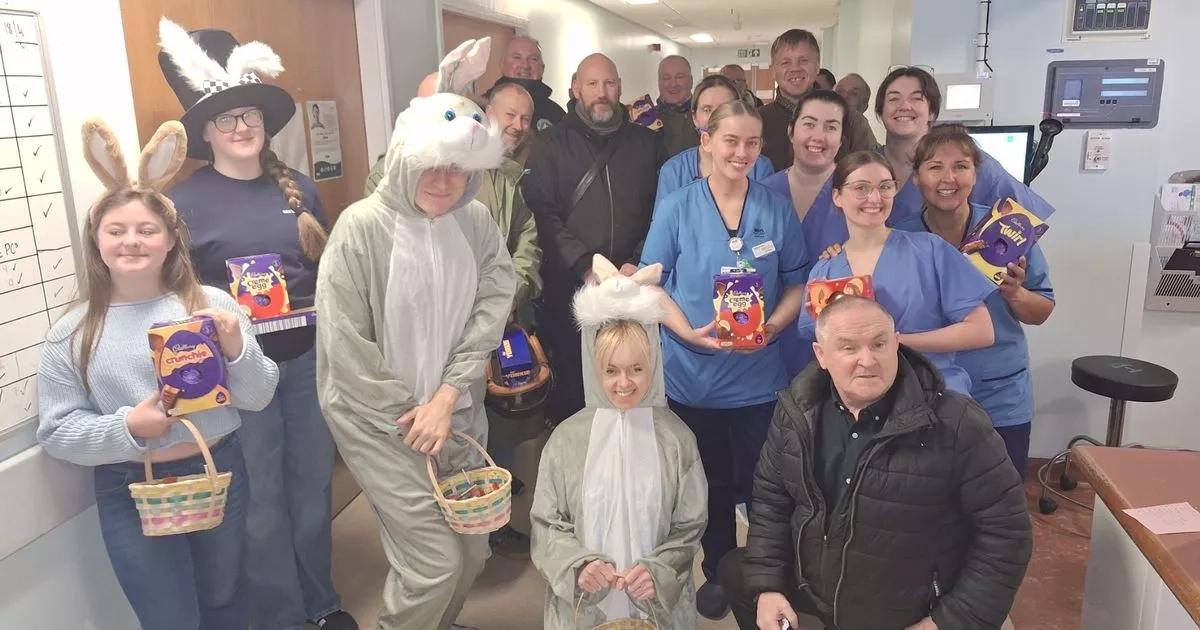 Scooter enthusiasts head to University Hospital Wishaw to hand over whole host of Easter eggs