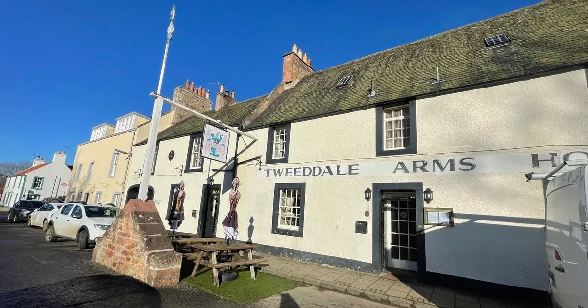 Charming 17th Century Scottish hotel near two popular golf courses up for sale