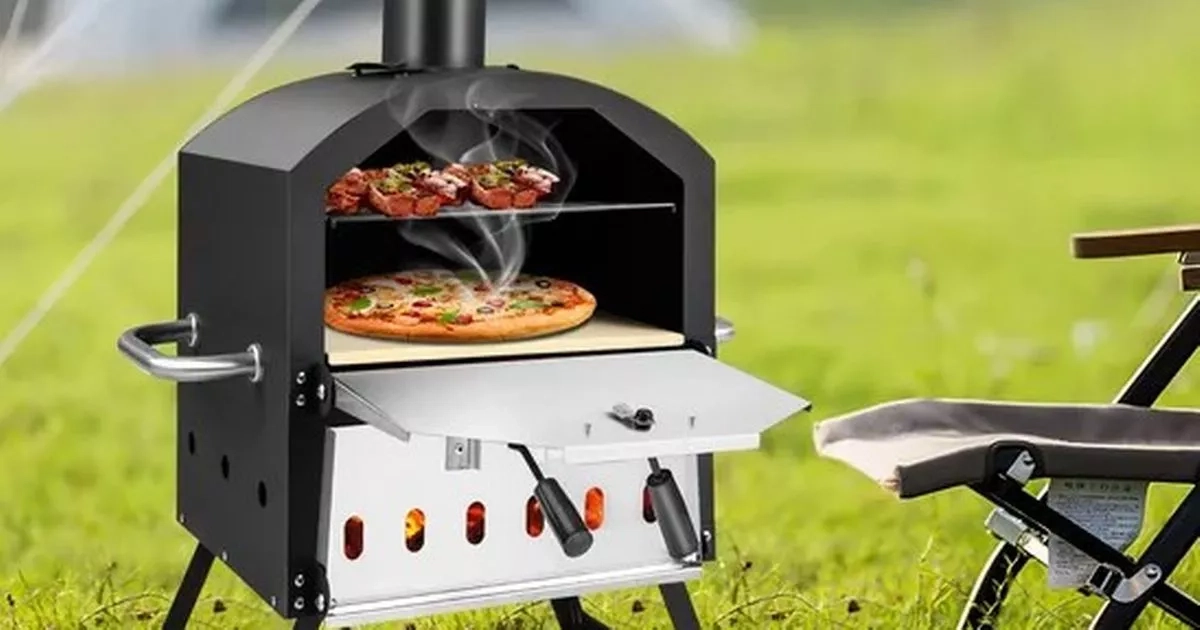 Debenhams cuts 43% off outdoor pizza oven that delivers 'perfect crusts'