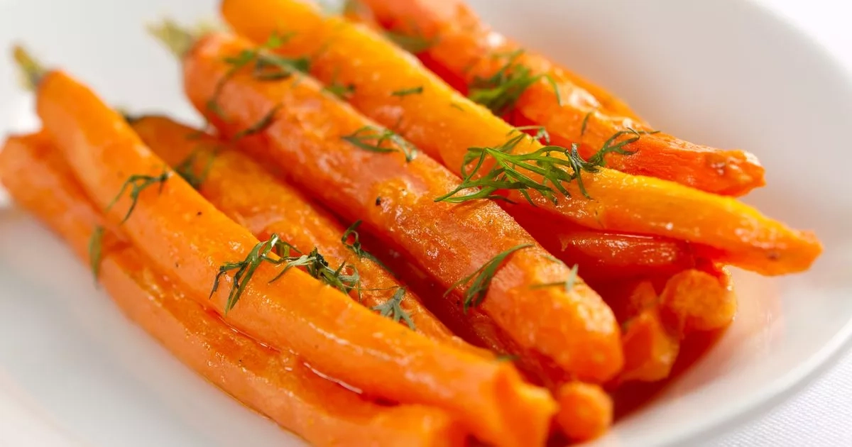 Make delicious carrots with golden caramelised edges by following this easy cooking hack