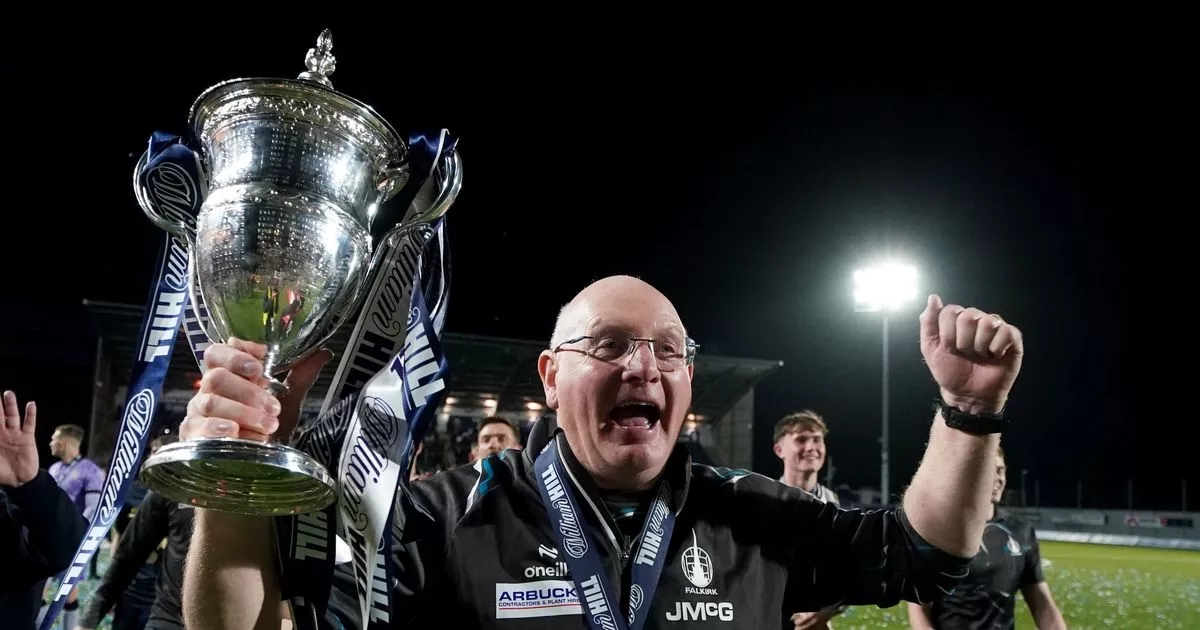 Unflinching story of a Falkirk title triumph from delivery gaffes, party plan KO & anniversary at risk