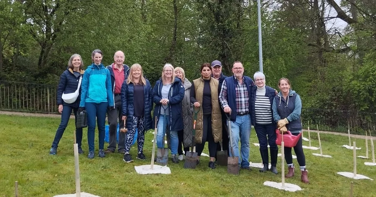 Volunteers dig in for green vision at Paisley's Royal Alexandra Hospital