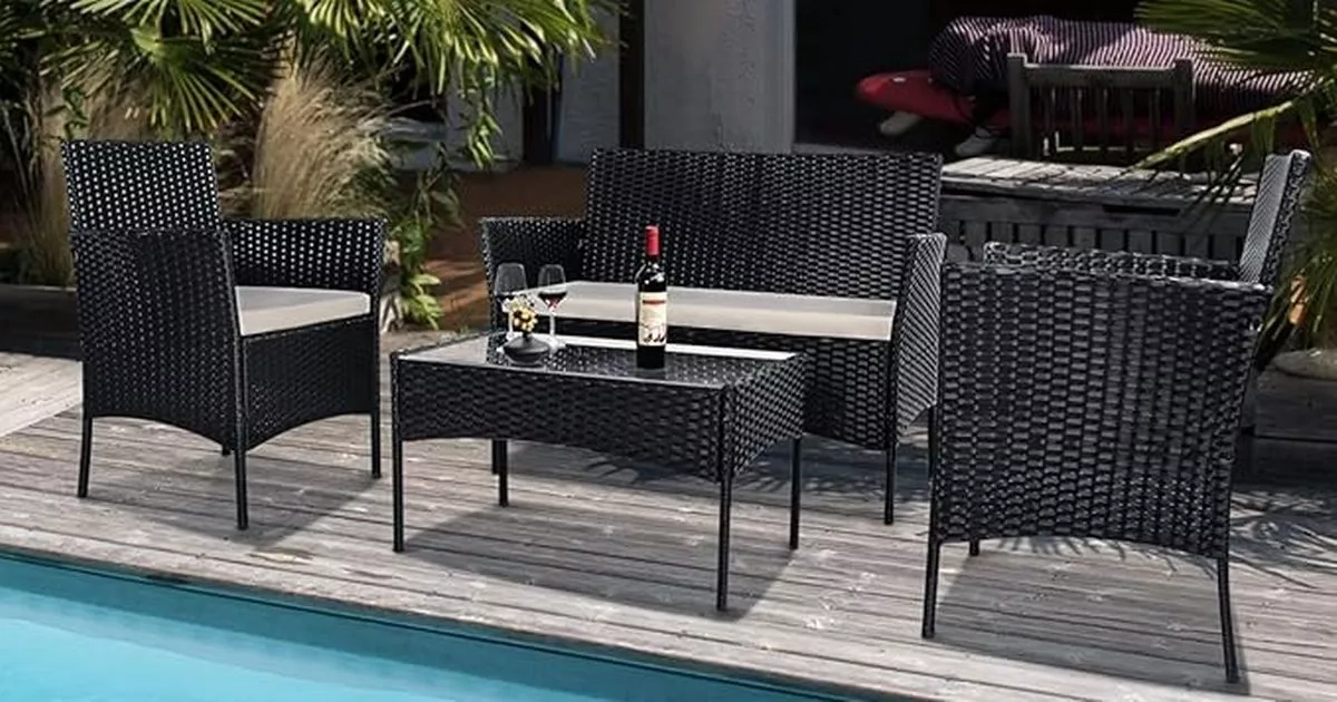 Amazon shoppers hail 'easy to build' 4-piece patio furniture set now 37% off