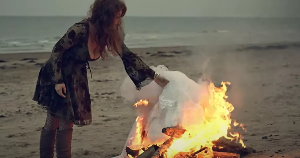 Scots singer burns wedding dress on Irvine beach in message to domestic abusers