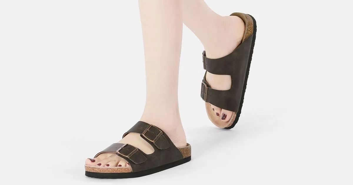 Debenhams shoppers snap up 'comfortable' sandals that 'look and feel great from first wear'