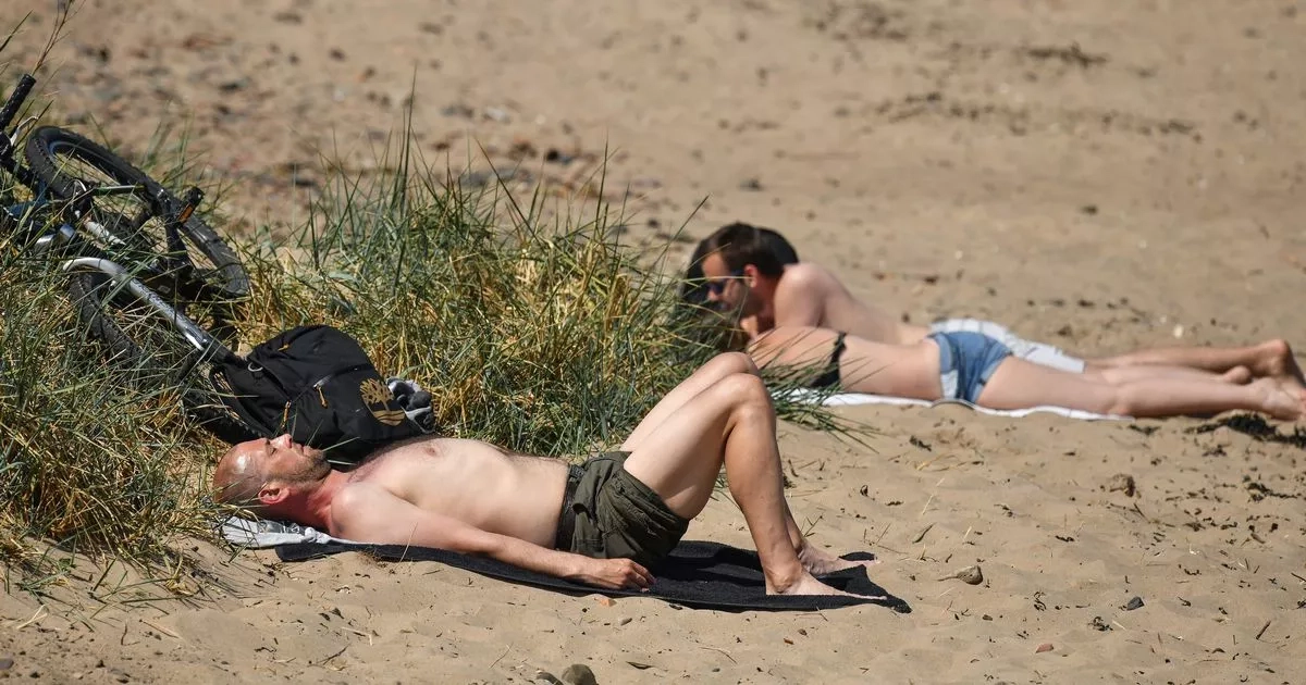 Six things everyone in Scotland does when the weather is hot and sunny