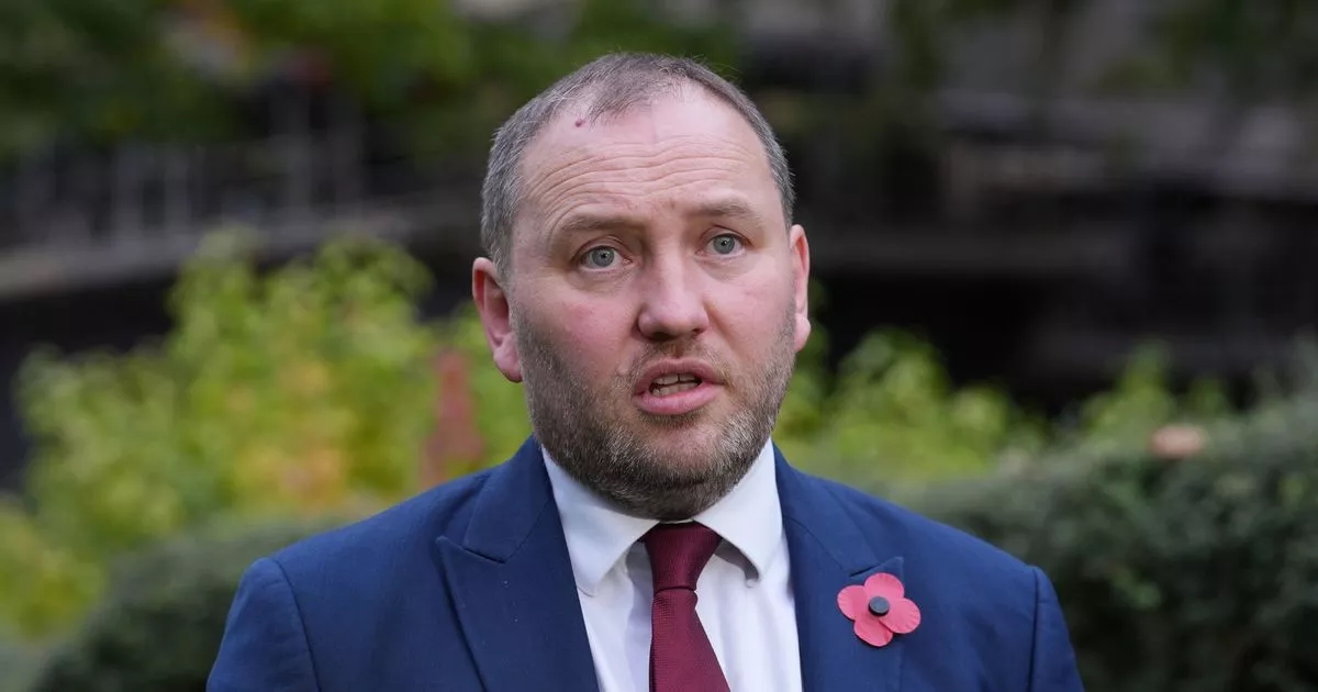 Ian Murray accused of 'hypocrisy' after UK Government keeps 'damaging' post-Brexit law