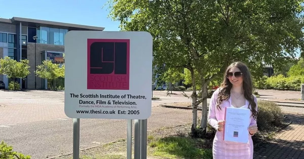 West Lothian college closes 'with immediate effect' as students 'left in the dark'
