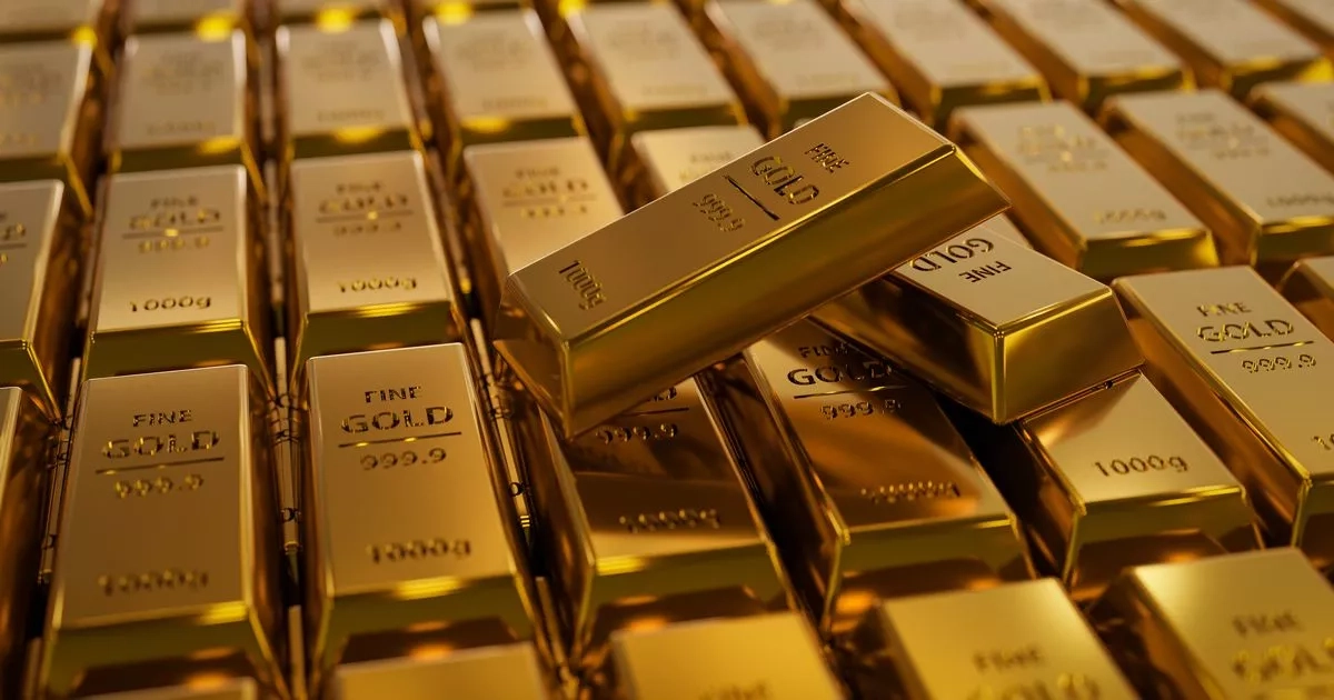 Physicists mimicking Big Bang accidentally turn lead into gold