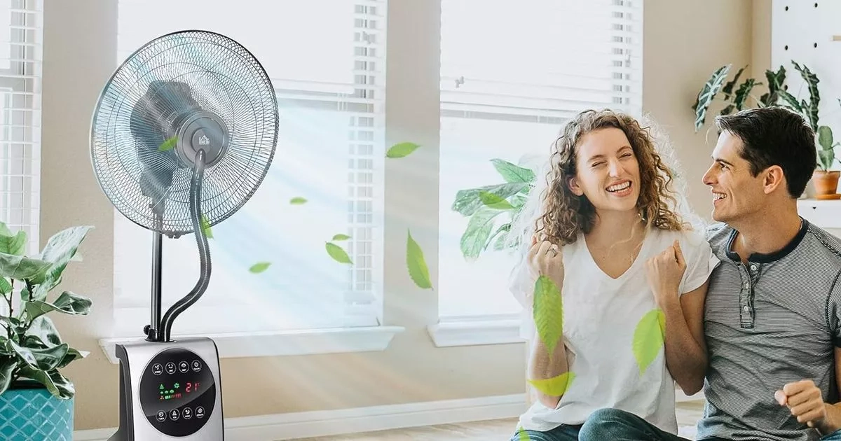 Shoppers 'blown away' by 'excellent' mist fan perfect for heatwave