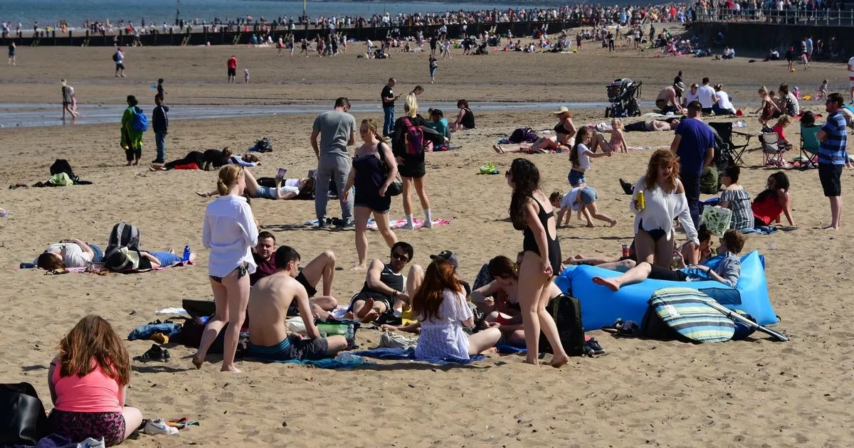 Scotland heading for driest spring in 40 years after 'less rain than Gran Canaria'