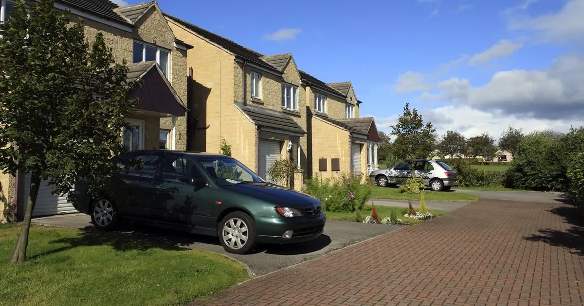 'Arrogant neighbour keeps blocking my drive so I got revenge while he was on a date'