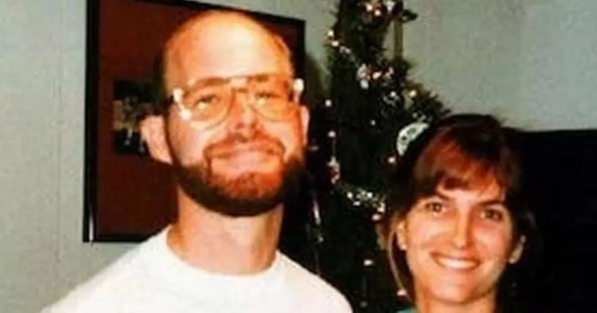 Couple's chilling final moments after being abandoned in shark-infested waters on holiday