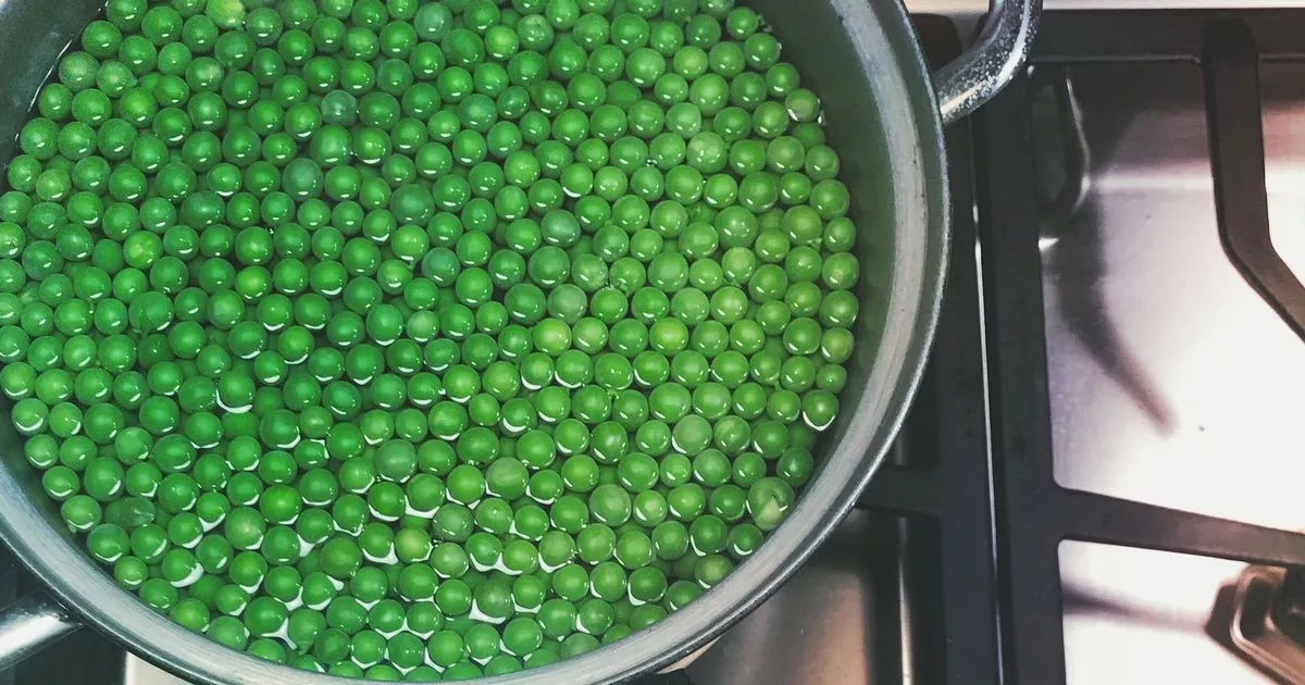 Stop boiling frozen peas as another method makes them taste 'sweet and vibrant'