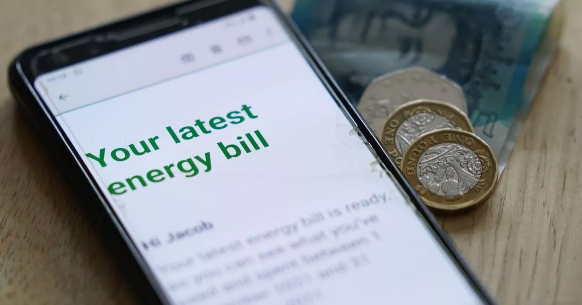 More Scots struggling with energy bills as number of households in debt hits 400,000