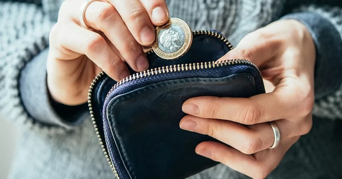 UK Government urged to increase frozen State Pensions for nearly half a million people