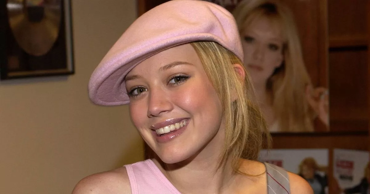 Lizzie McGuire cast now from joining the army to new career in law