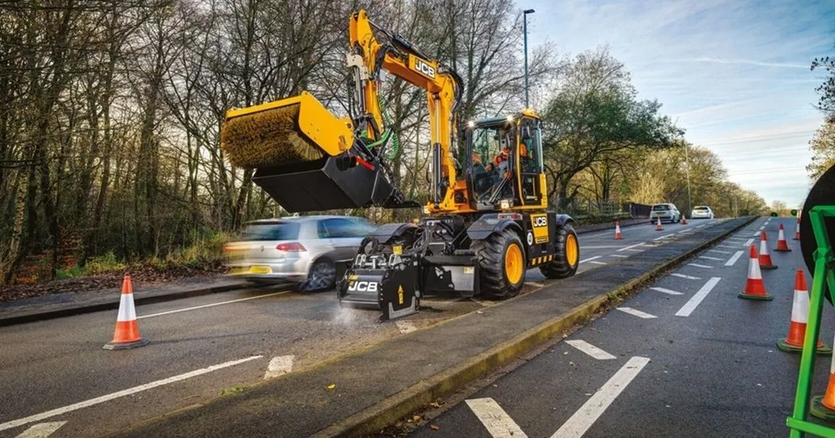 Pothole fixing machine 'not worth it' for West Lothian due to problems with winter repairs