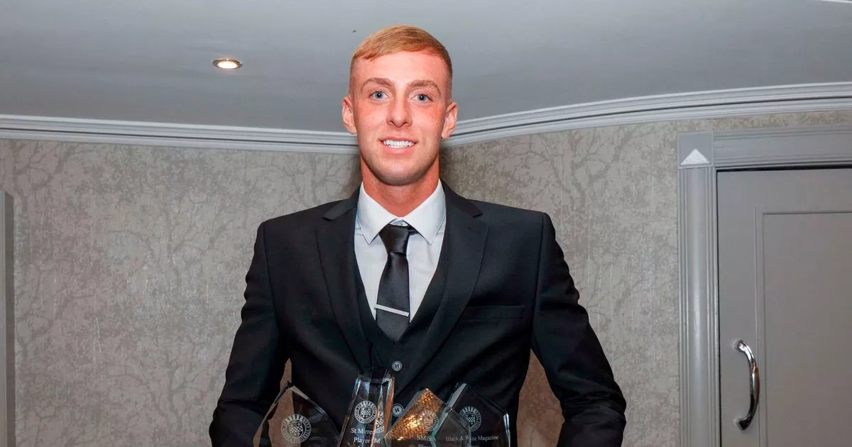 'This season is the best yet' says St Mirren player of the year Killian Phillips