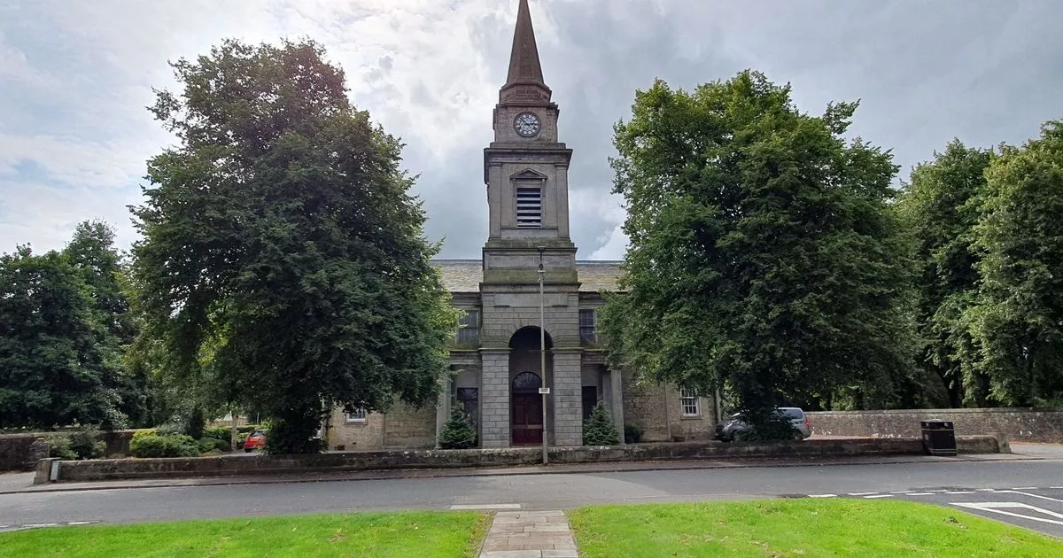 Lochwinnoch Community Development Trust acquires historic parish church