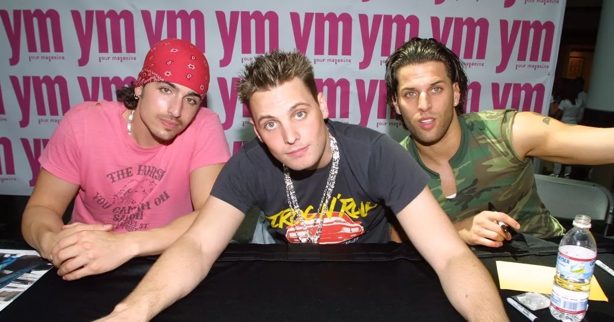 Heartbreak for 90s boy band as sole survivor pays moving tribute