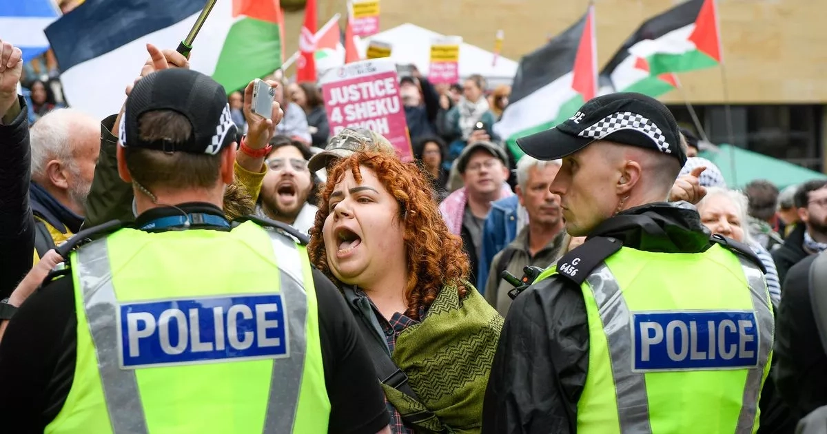 Far right group met in Glasgow by anti-racism demo in major counter-protest