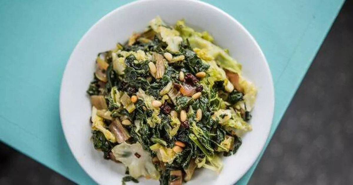 Transform your cabbage with this simple 20-minute recipe by adding 2 simple ingredients