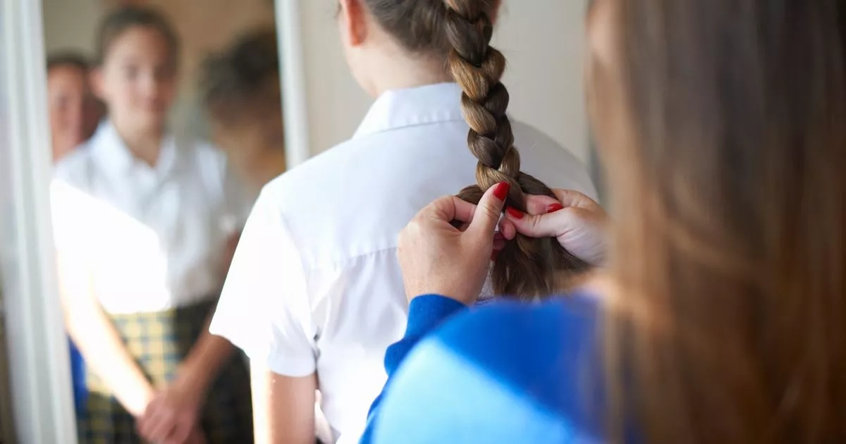 Parents urged to apply for £319 one-off payment to help cover school costs after the summer