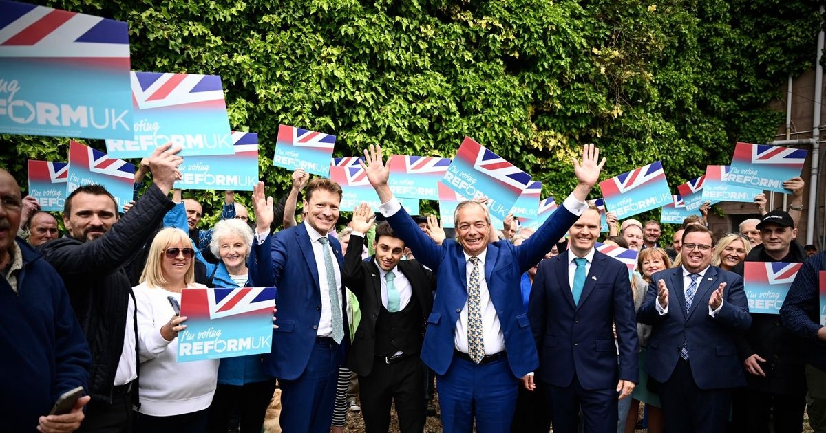 Farage flies in for Hamilton, Larkhall & Stonehouse by-election visit ahead of polling day