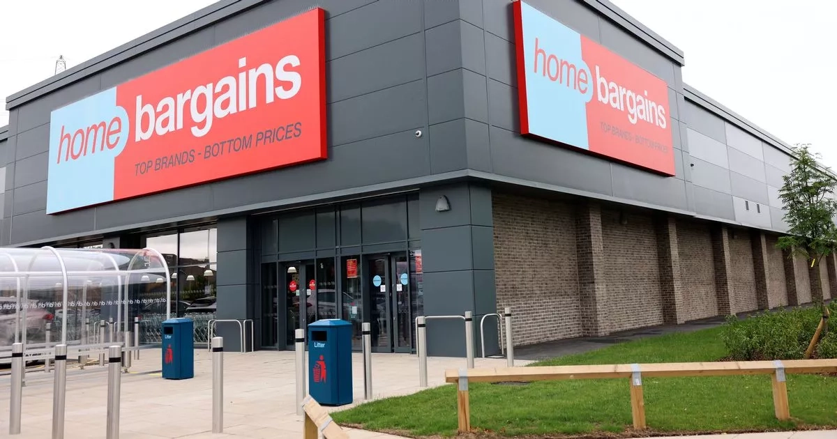 The 79p Home Bargains item that makes a car smell like luxury scent worth over £100