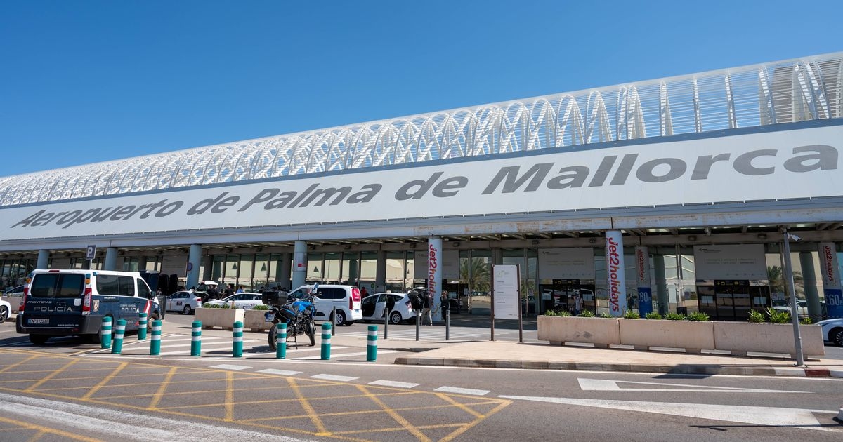 Spain travel chaos as airline cancels flights leaving hundreds grounded