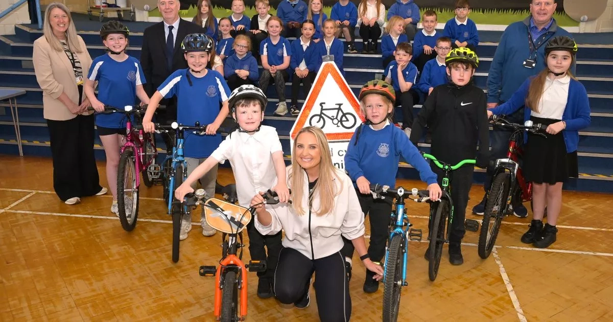 Cumbernauld school starts new cycling project thanks to council's Restorative Justice Team