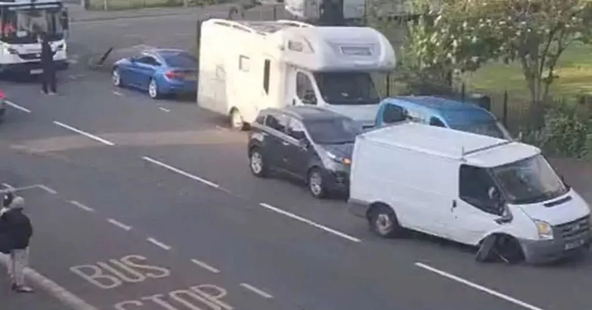 Hunt for Edinburgh van driver who ploughed into two vehicles before fleeing on foot
