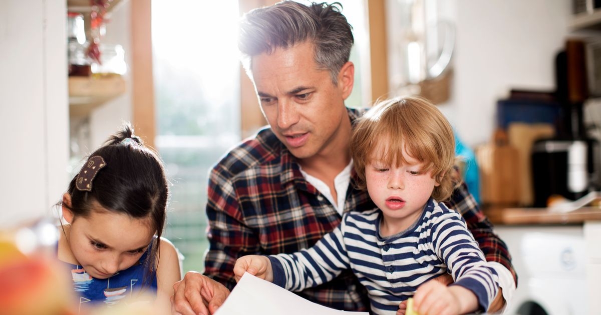 10 dad names popular in the 1980s are dying out