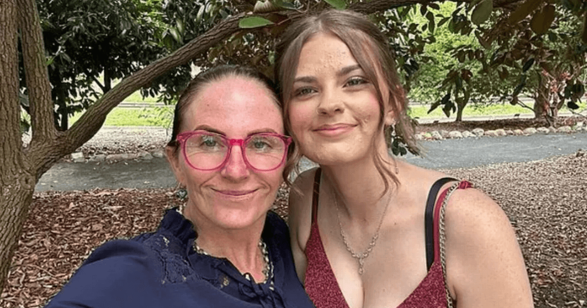 Pheobe Bishop's mum 'ripped apart' as body found in search of missing teen
