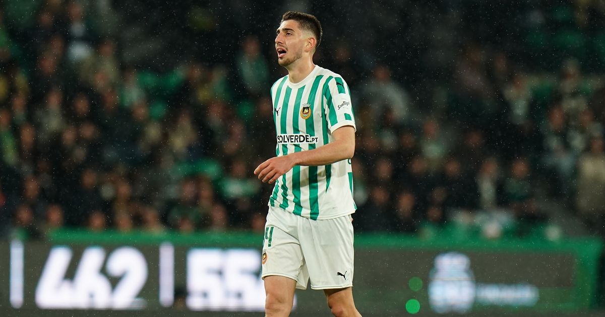 Demir Tiknaz sees Celtic transfer 'contact' made with Rio Ave as Besiktas clock ticks on quick flip plan
