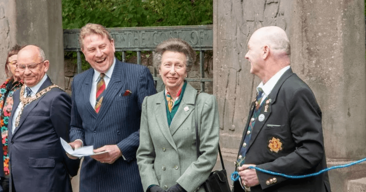 Princess Anne spotted in Edinburgh for unveiling of monument for late Queen