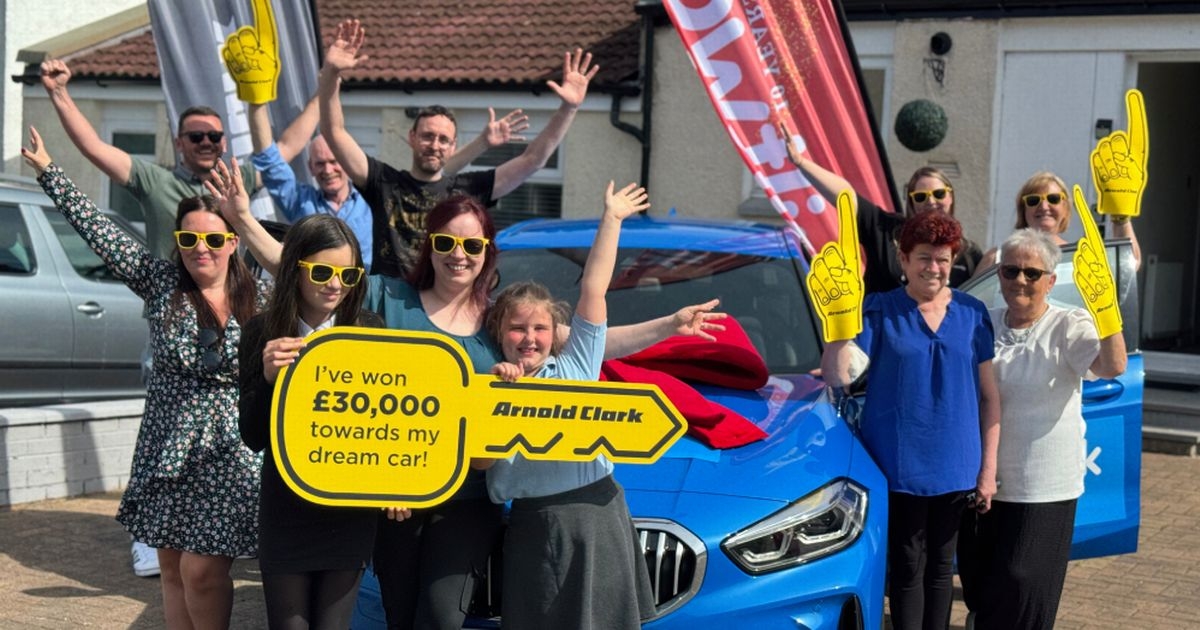 Linwood fundraiser 'stunned' after landing £30,000 car cash gift