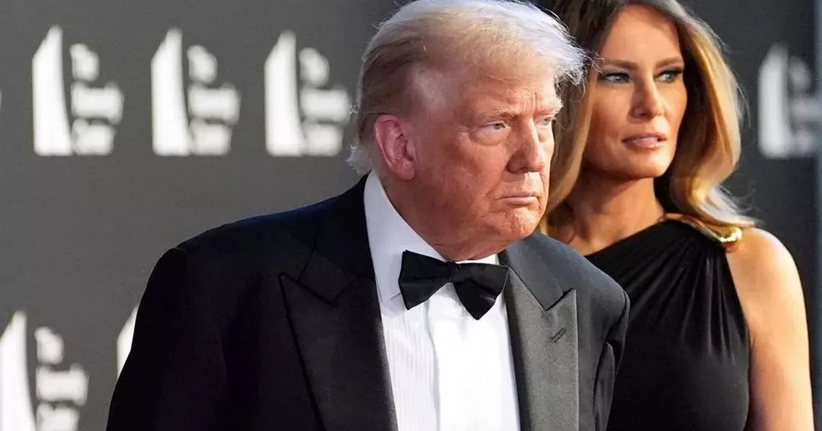 Donald Trump booed by theatre as he takes seat for opening night of Les Misérables