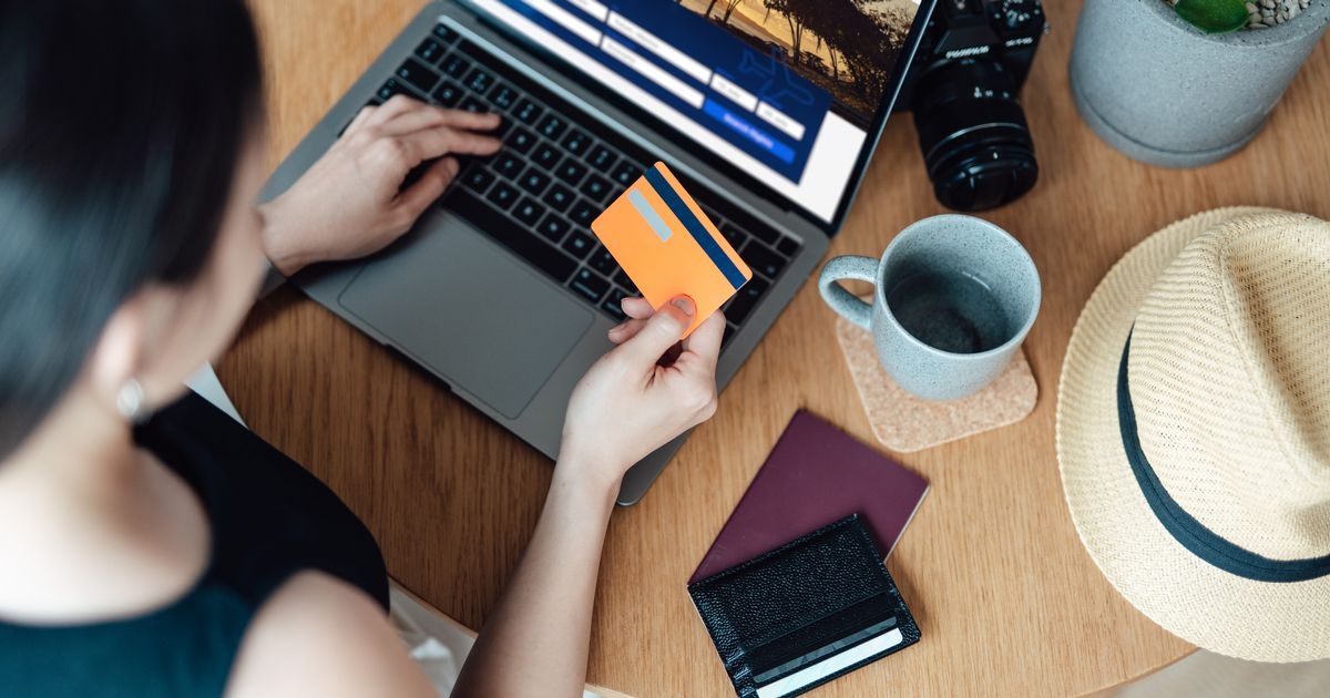 Skyscanner says 'avoid' these 'peak days' to book holiday flight tickets