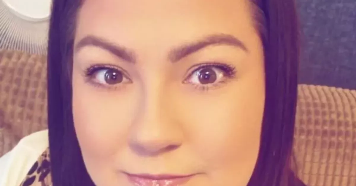 Scots mum furious as stranger approaches daughter on bus with sinister question
