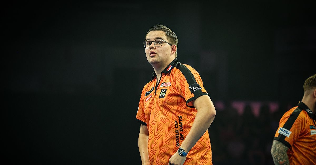 Gian van Veen reveals PDC promise after shirt issue as Dutch star hopes Scotland get it tight at Darts World Cup